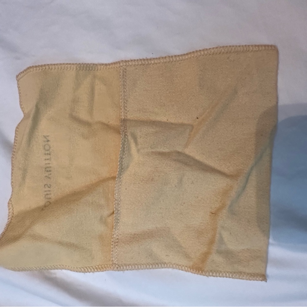Louis Vuitton Cles dust bag